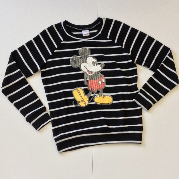 Disney Sweaters - DISNEY MICKEY MOUSE BLACK & WHITE SEQUIN LONGE SLEEVE SIZE M SWEATER